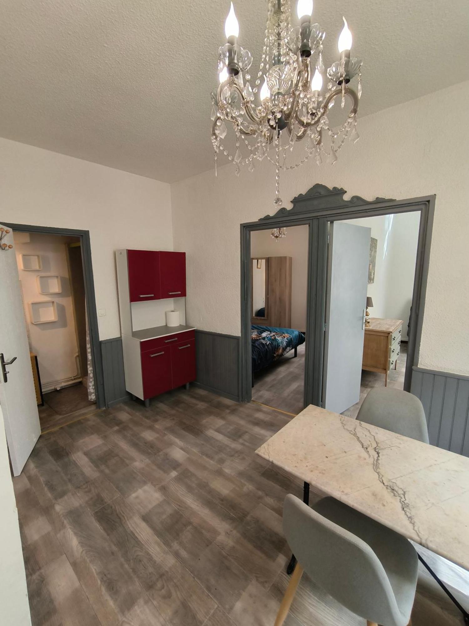 Appartement Chaleureux Dans Le Centre De Béziers Zewnętrze zdjęcie